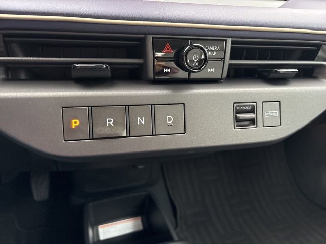 New 2026 Nissan Leaf Platinum+ w/ Cargo Package (Platinum+) image 26