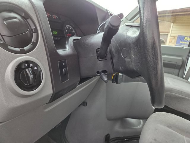 Used 2018 Ford E-350 and Econoline 350 Super Duty w/ Power Windows & Locks Group RWD image 19