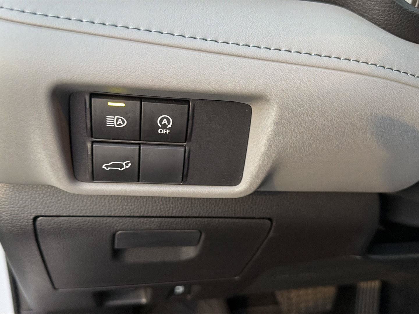 Certified 2023 Toyota Highlander XLE FWD image 20