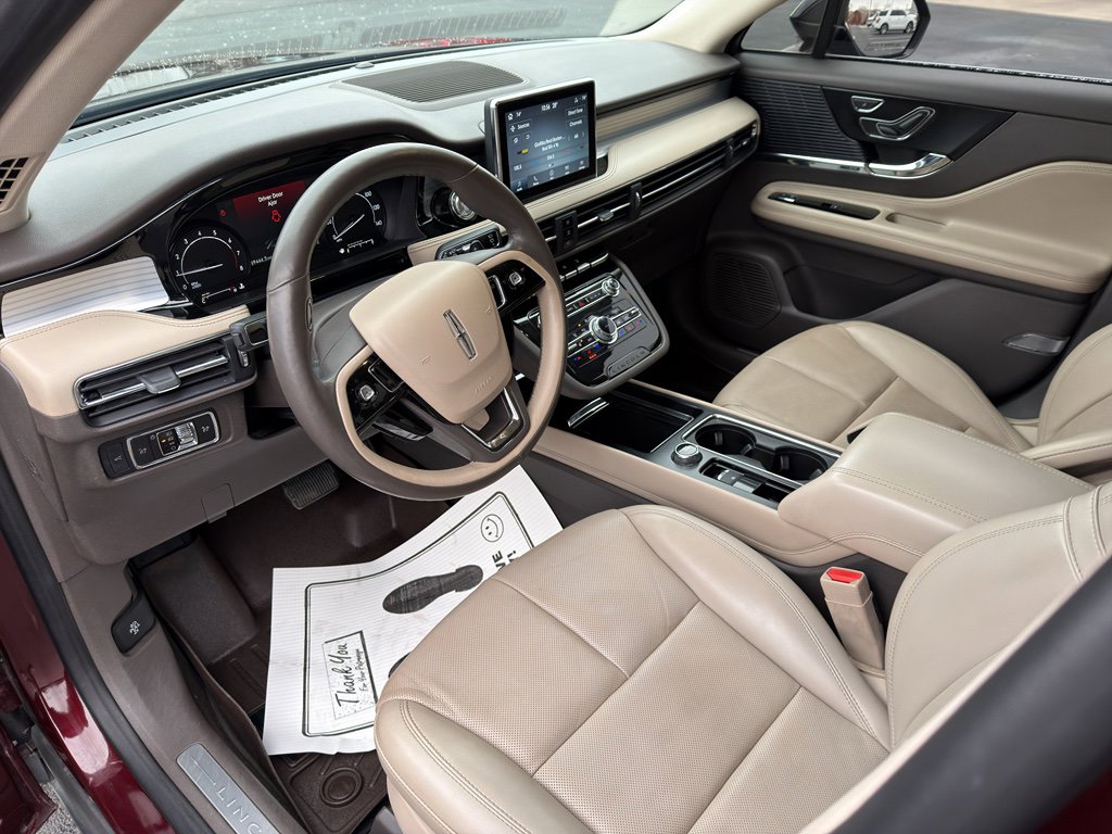 Used 2021 Lincoln Corsair FWD w/ Premium Package image 10