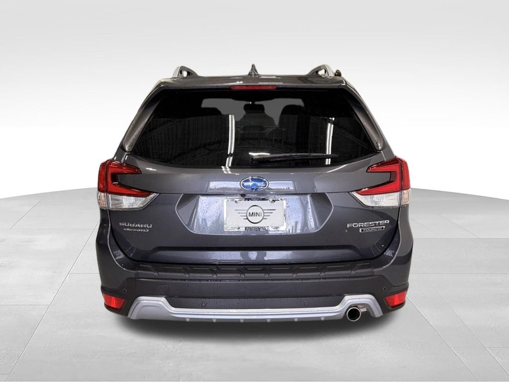 Used 2023 Subaru Forester Touring AWD/4WD image 4