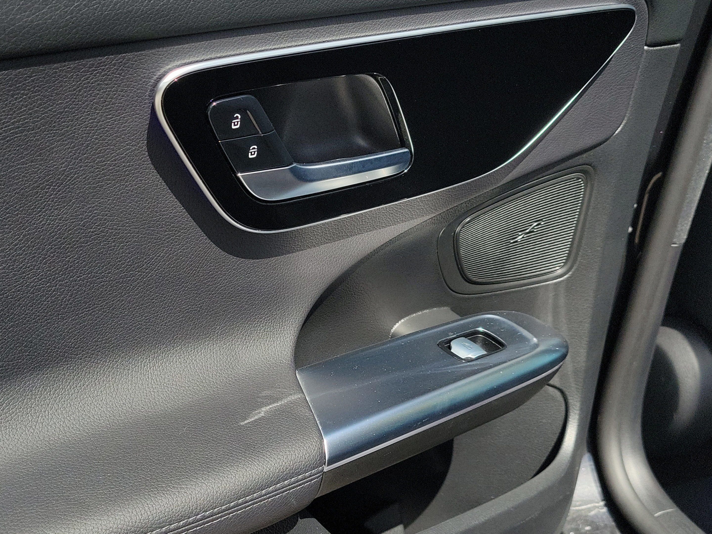 Certified 2022 Mercedes-Benz C 300 Sedan image 8