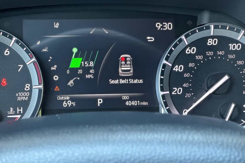 Used 2022 Toyota Highlander Platinum AWD/4WD image 26