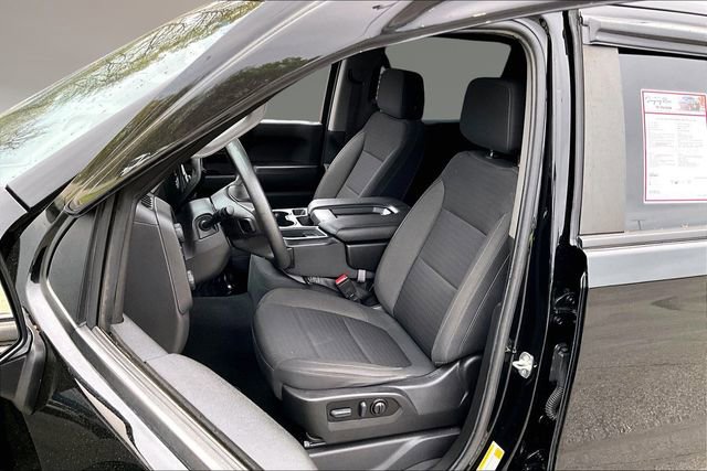 Used 2022 Chevrolet Silverado 1500 Custom w/ Safety Confidence Package image 18