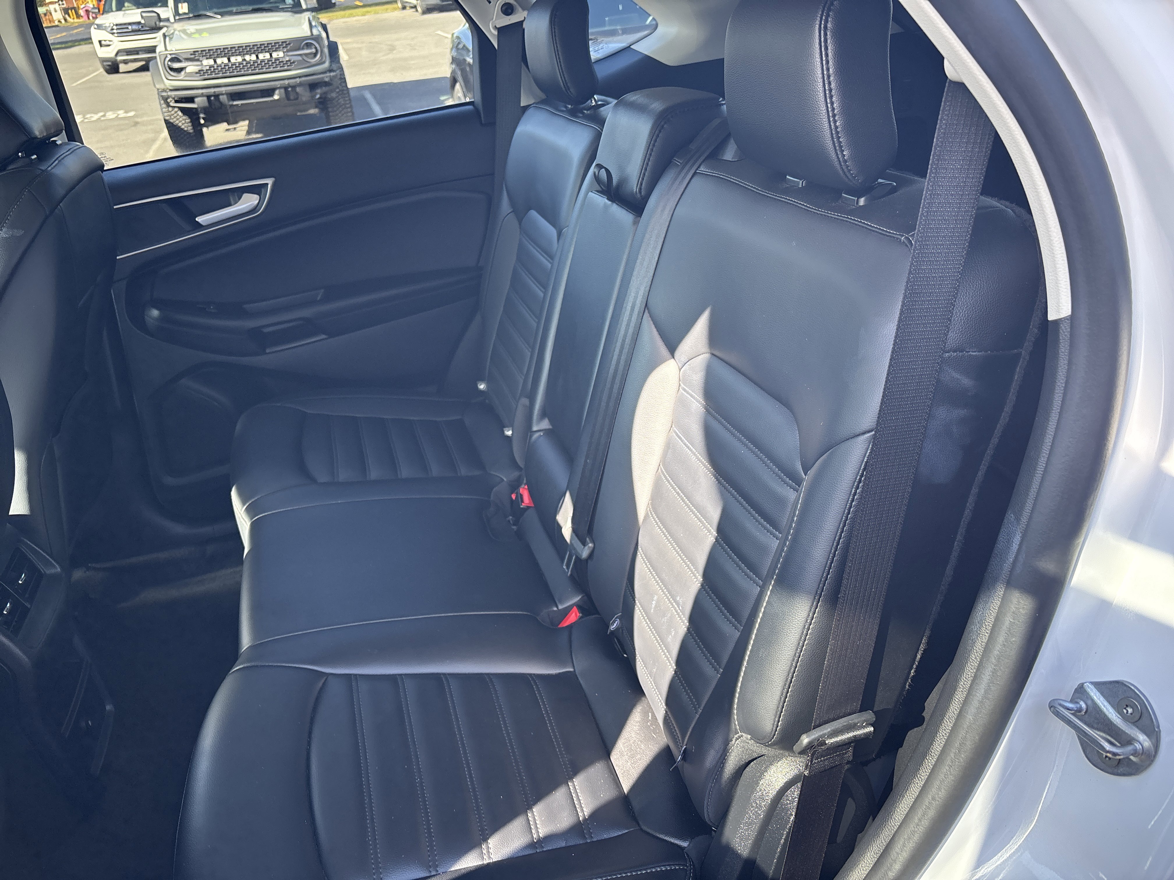 Used 2024 Ford Edge SEL image 13