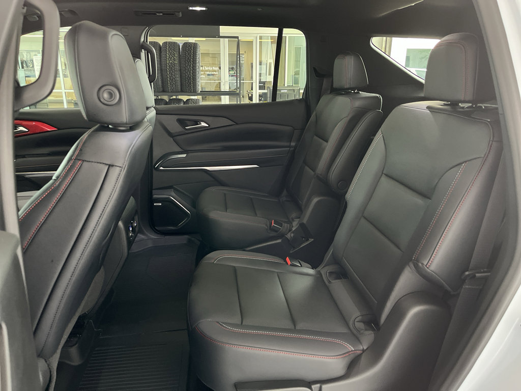 New 2026 Chevrolet Traverse Z71 w/ Enhanced Driving Package AWD/4WD image 15