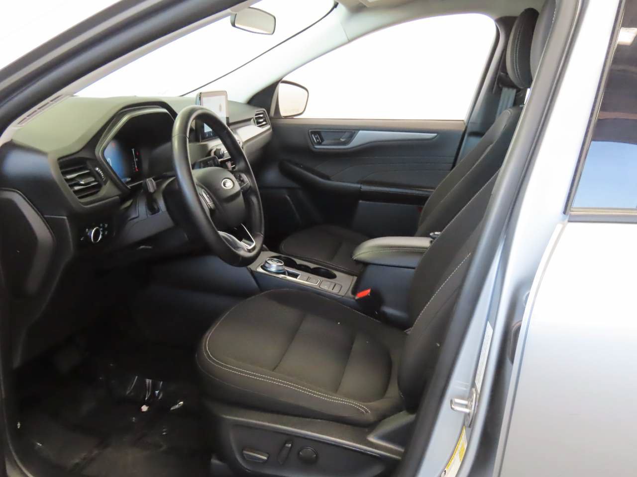 Used 2024 Ford Escape Active FWD image 14