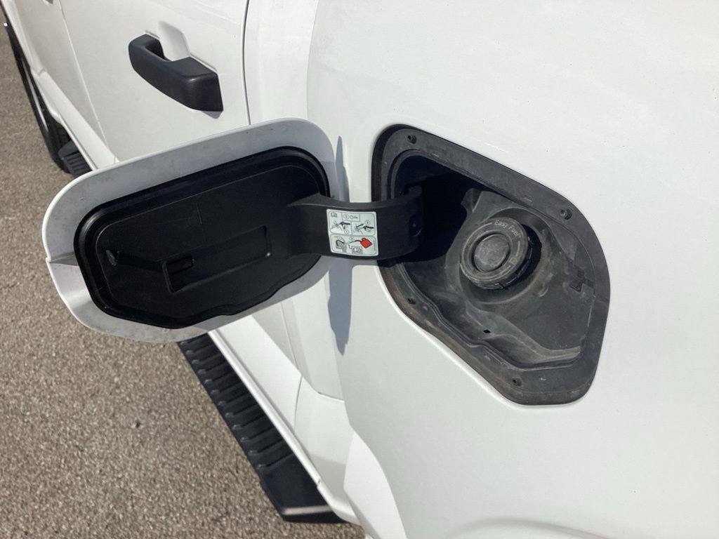 Used 2021 Ford F150 XLT w/ Trailer Tow Package image 15