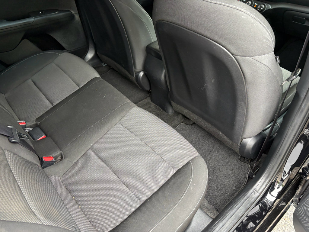 Used 2023 Kia Forte LXS w/ LXS Technology Package FWD image 21