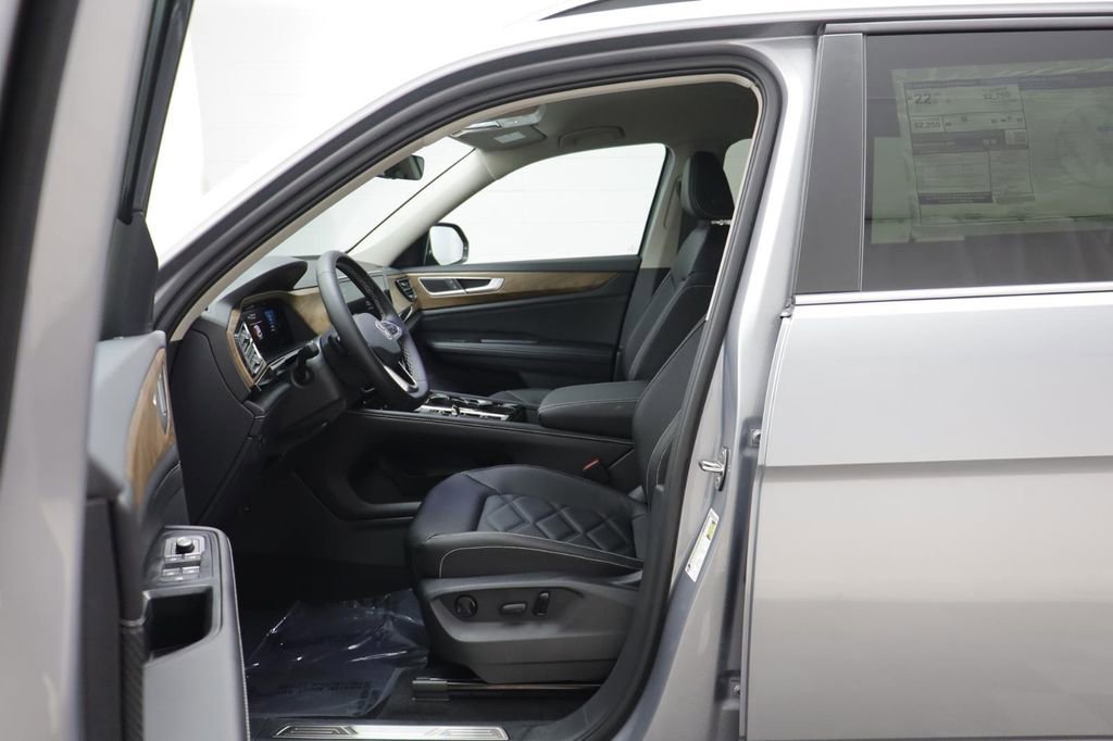 New 2026 Volkswagen Atlas SE AWD/4WD image 6