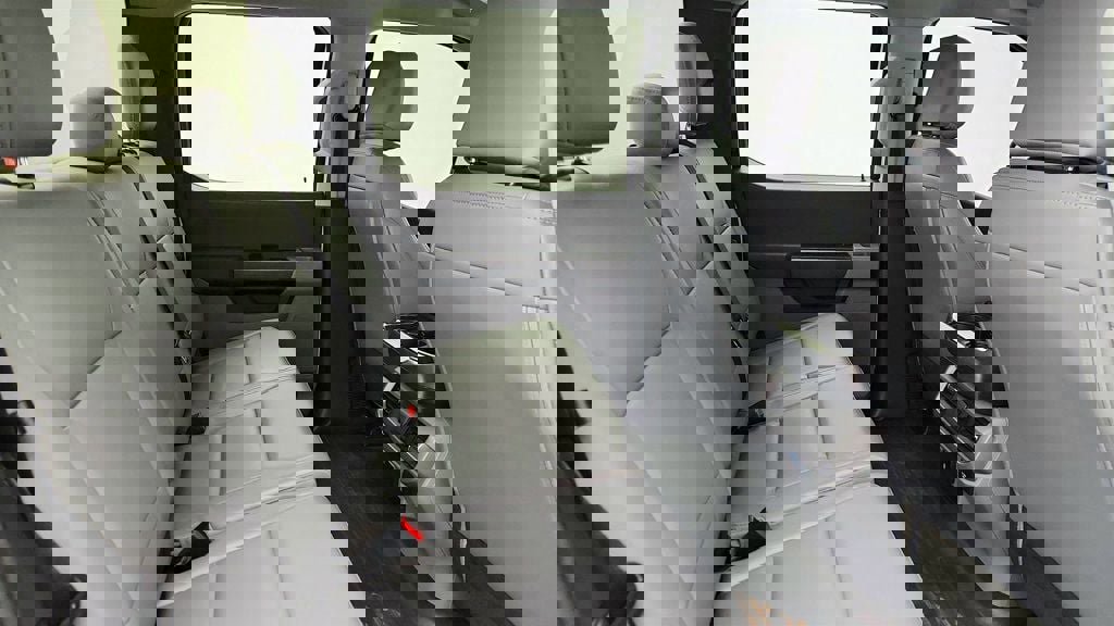 Used 2022 Ford F150 Lightning Pro AWD/4WD image 23