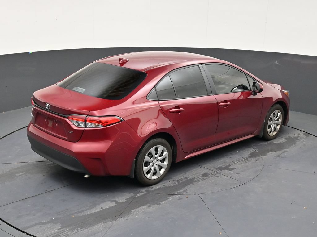 Used 2025 Toyota Corolla LE FWD image 16