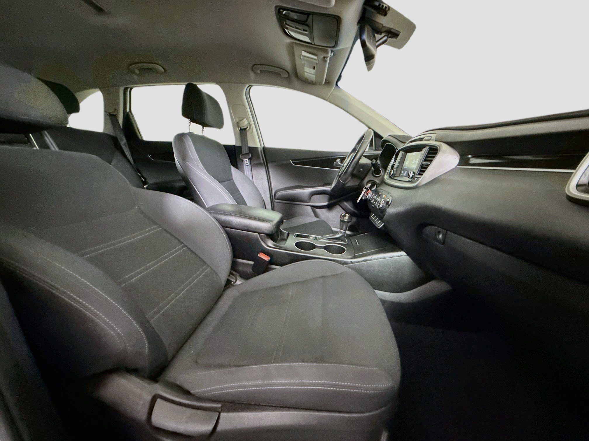 Used 2017 Kia Sorento FWD w/ LX Convenience Package image 28