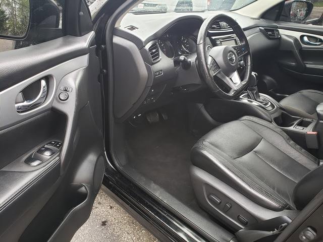 Used 2020 Nissan Rogue Sport SL AWD/4WD image 9