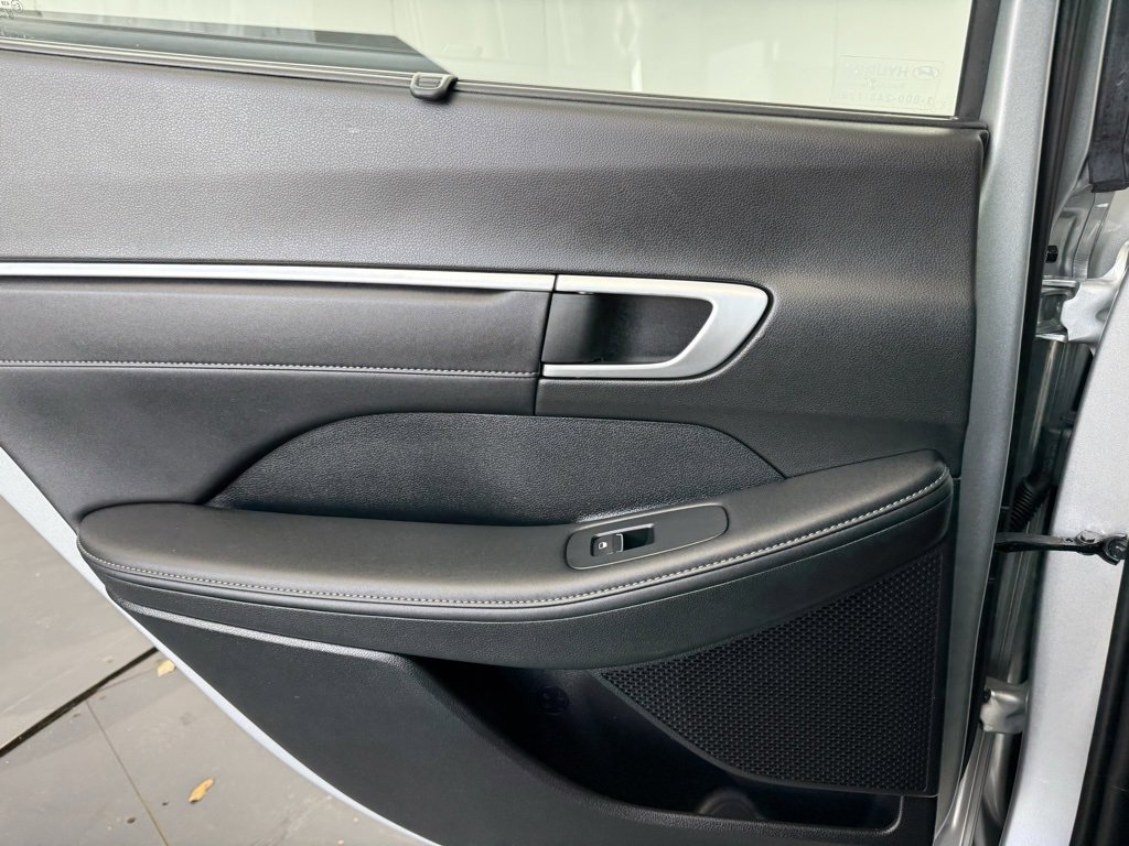 Used 2024 Hyundai Sonata Limited image 43