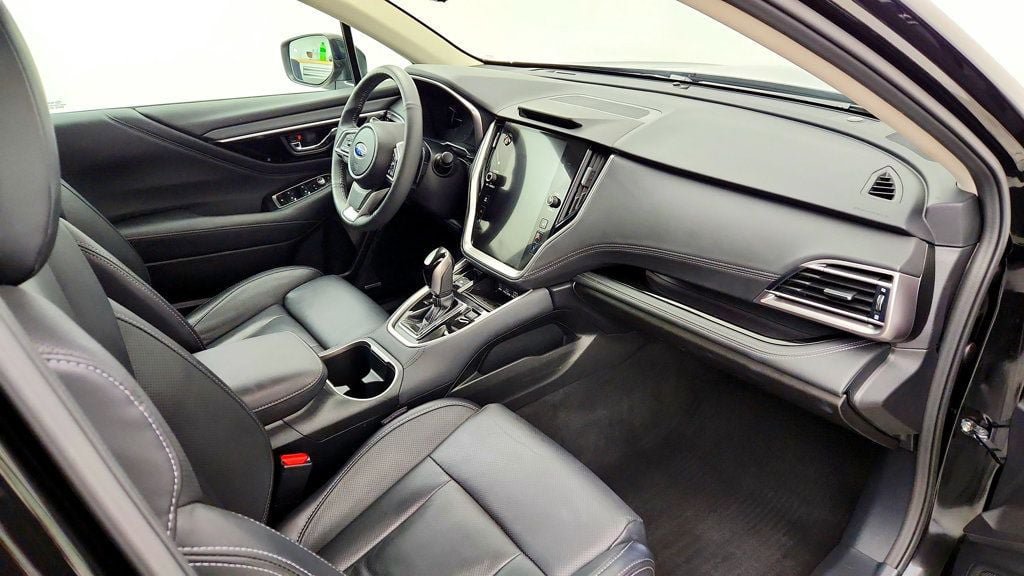 Used 2024 Subaru Outback Touring XT AWD/4WD image 25