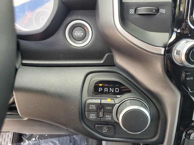 New 2026 RAM 1500 Big Horn AWD/4WD image 29