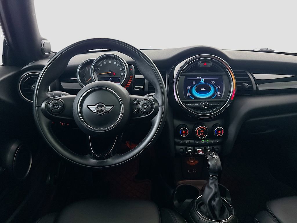 Used 2015 MINI Cooper S FWD image 25