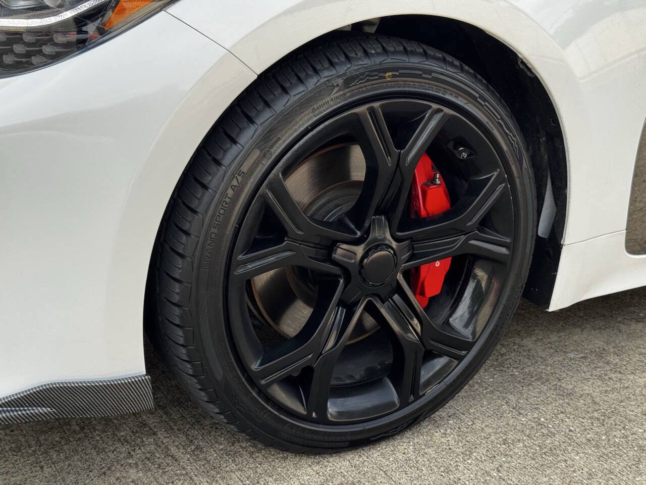 Used 2020 Kia Stinger GT1 image 31