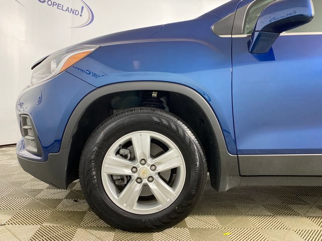 Used 2020 Chevrolet Trax LT AWD/4WD image 28