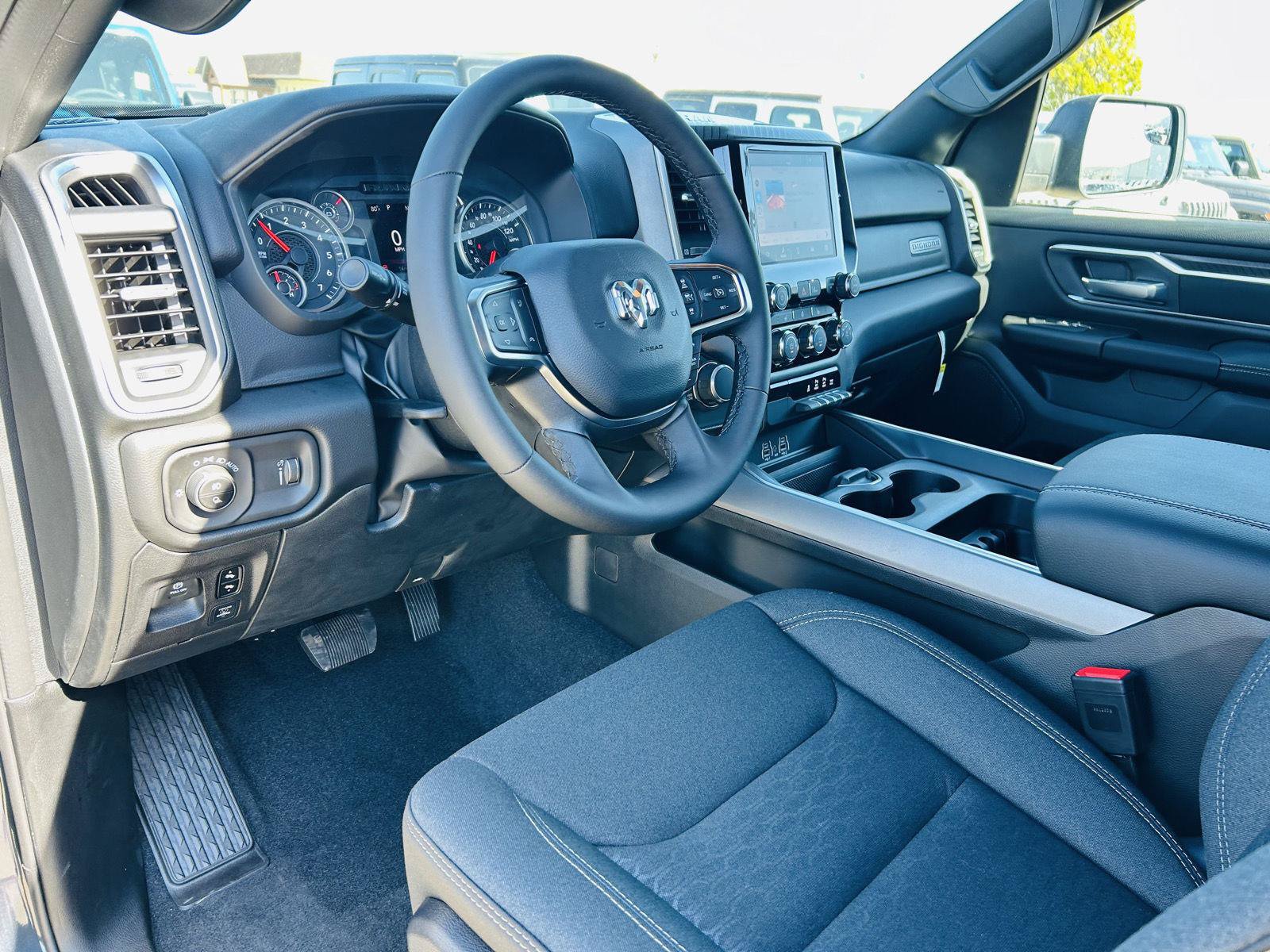 New 2027 RAM 1500 Big Horn AWD/4WD image 14