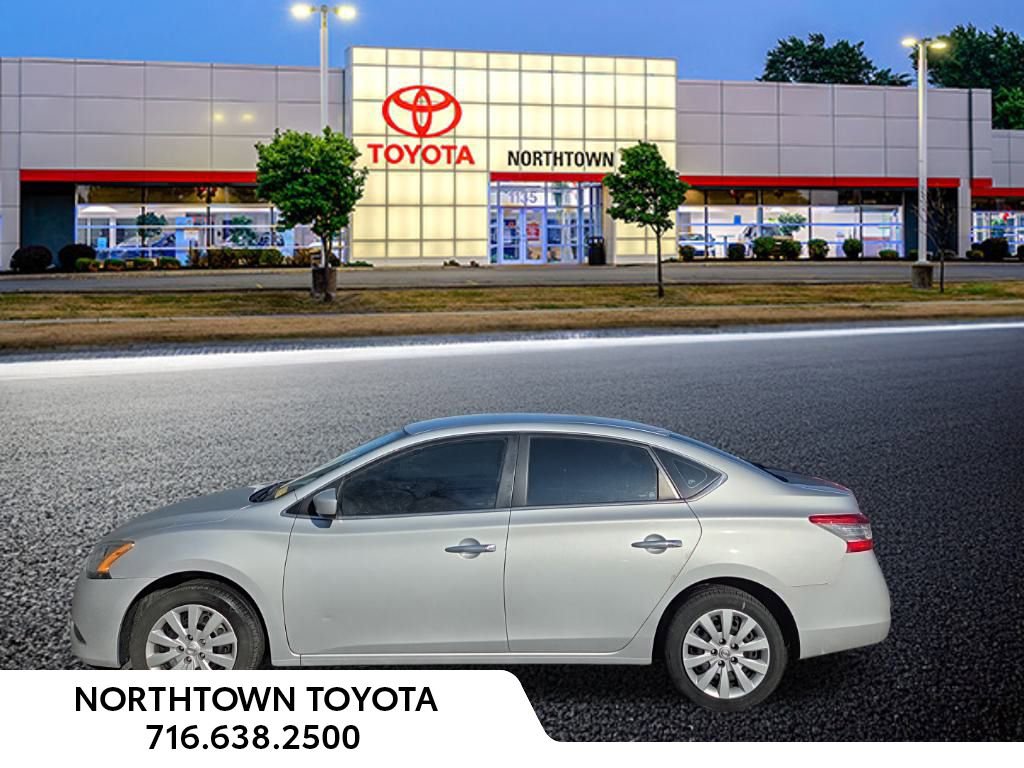 Used 2015 Nissan Sentra S image 9