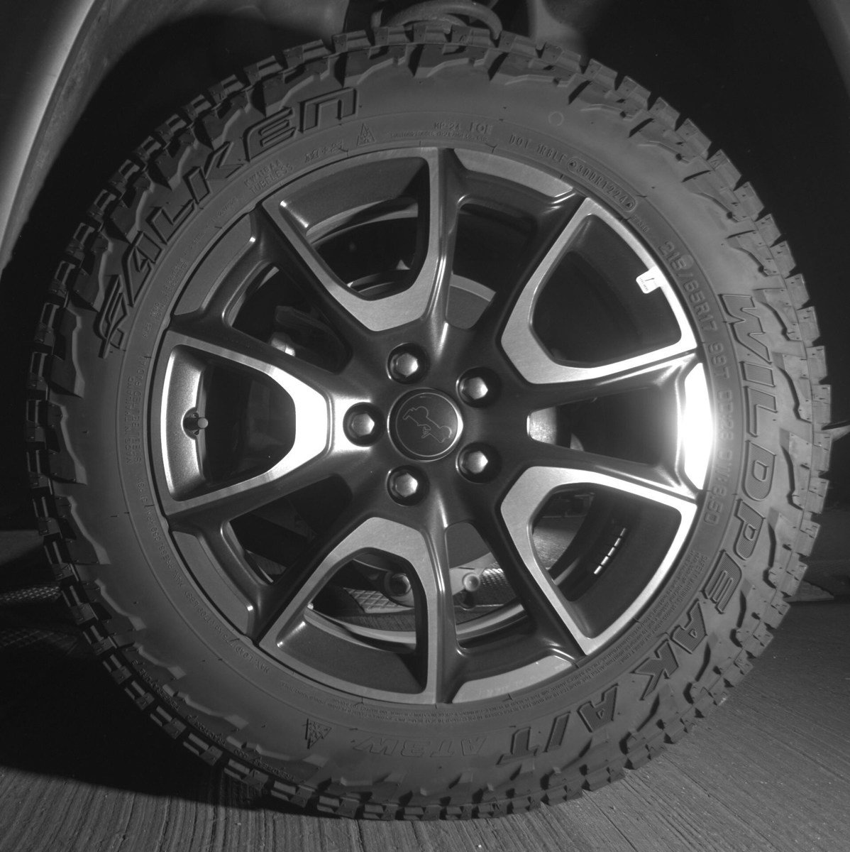 Used 2025 Jeep Compass Trailhawk w/ Trailer Tow Group image 11