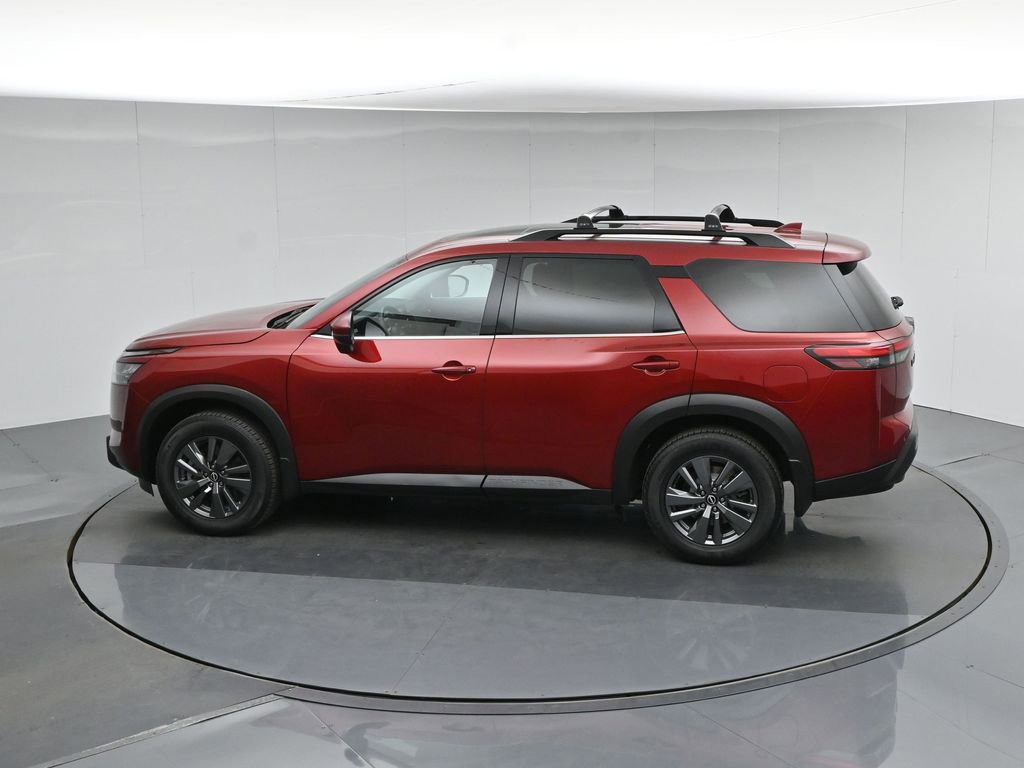 Used 2023 Nissan Pathfinder SV w/ SV Premium Package image 57