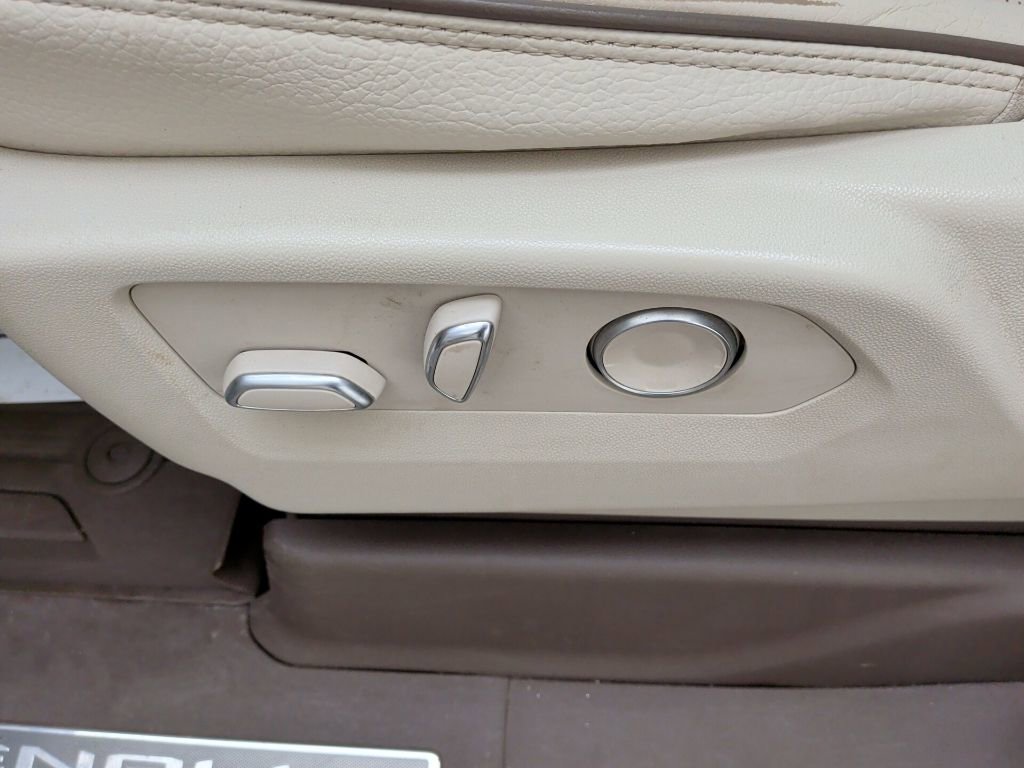 Used 2021 GMC Yukon Denali image 18