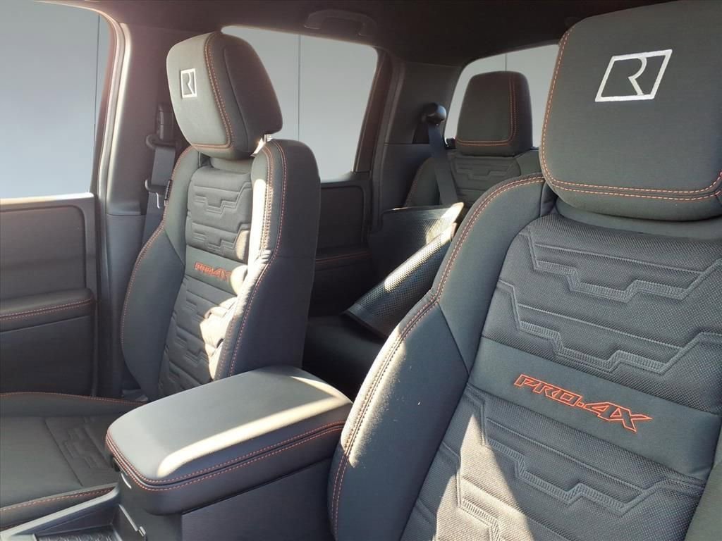 New 2026 Nissan Frontier PRO-4X w/ Pro-4x Convenience Package image 13