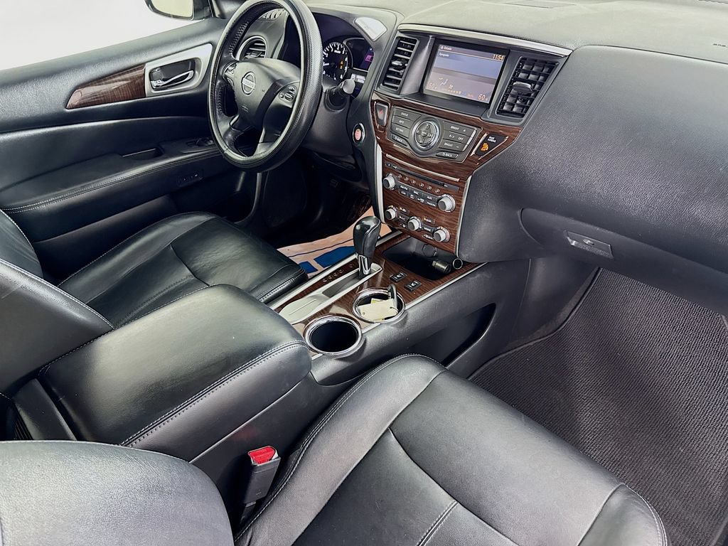 Used 2013 Nissan Pathfinder SL FWD image 38