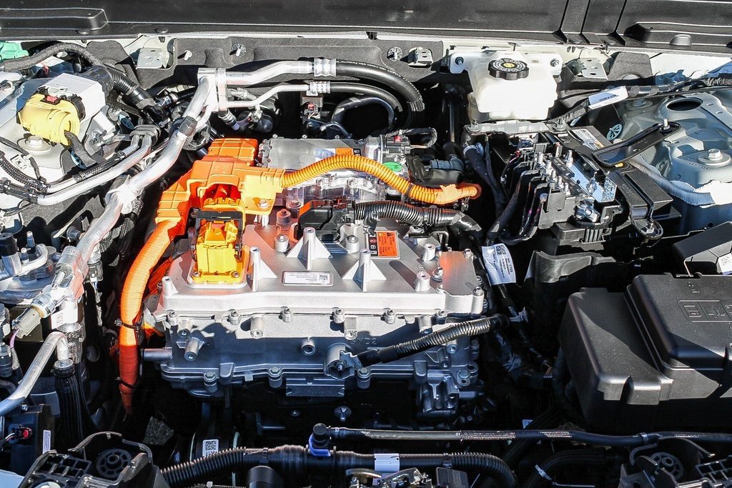 New 2025 Cadillac Lyriq Sport image 30