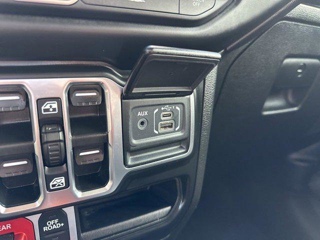 Certified 2023 Jeep Wrangler Unlimited Rubicon w/ Xtreme 35 Tire Package image 18