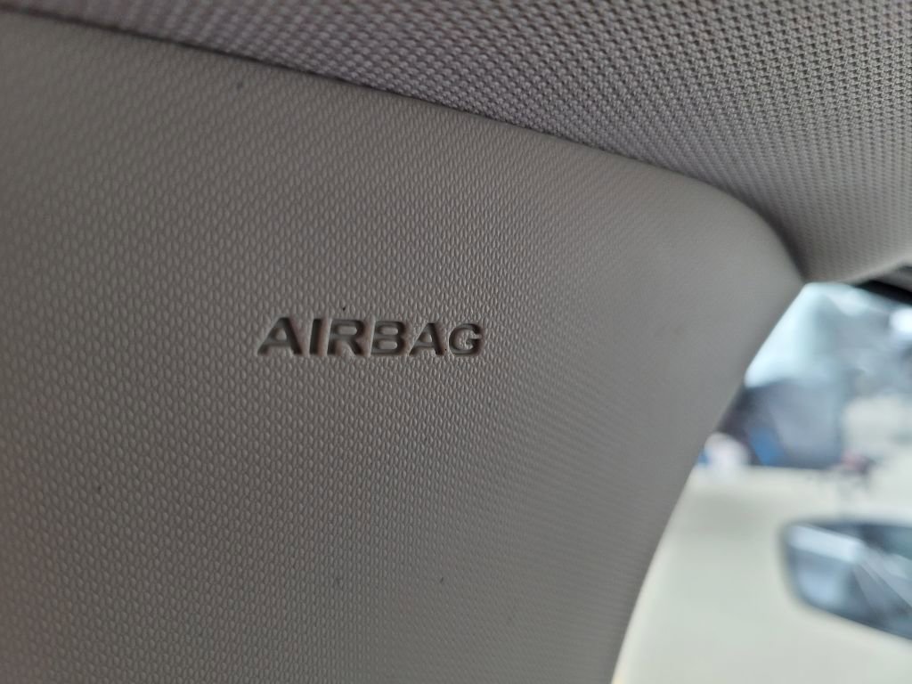 Used 2019 Ford Escape SEL image 49