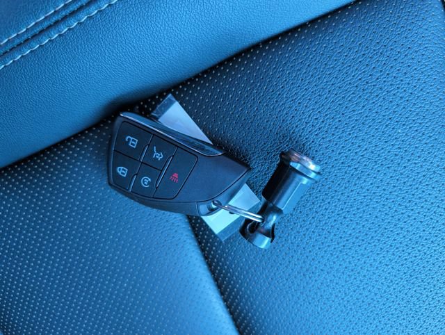 Used 2025 Chevrolet Traverse High Country w/ LPO, Floor Liner Package AWD/4WD image 26