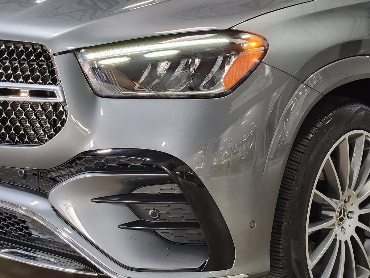Used 2025 Mercedes-Benz GLE 450 4MATIC Coupe w/ Driver Assistance Package image 14