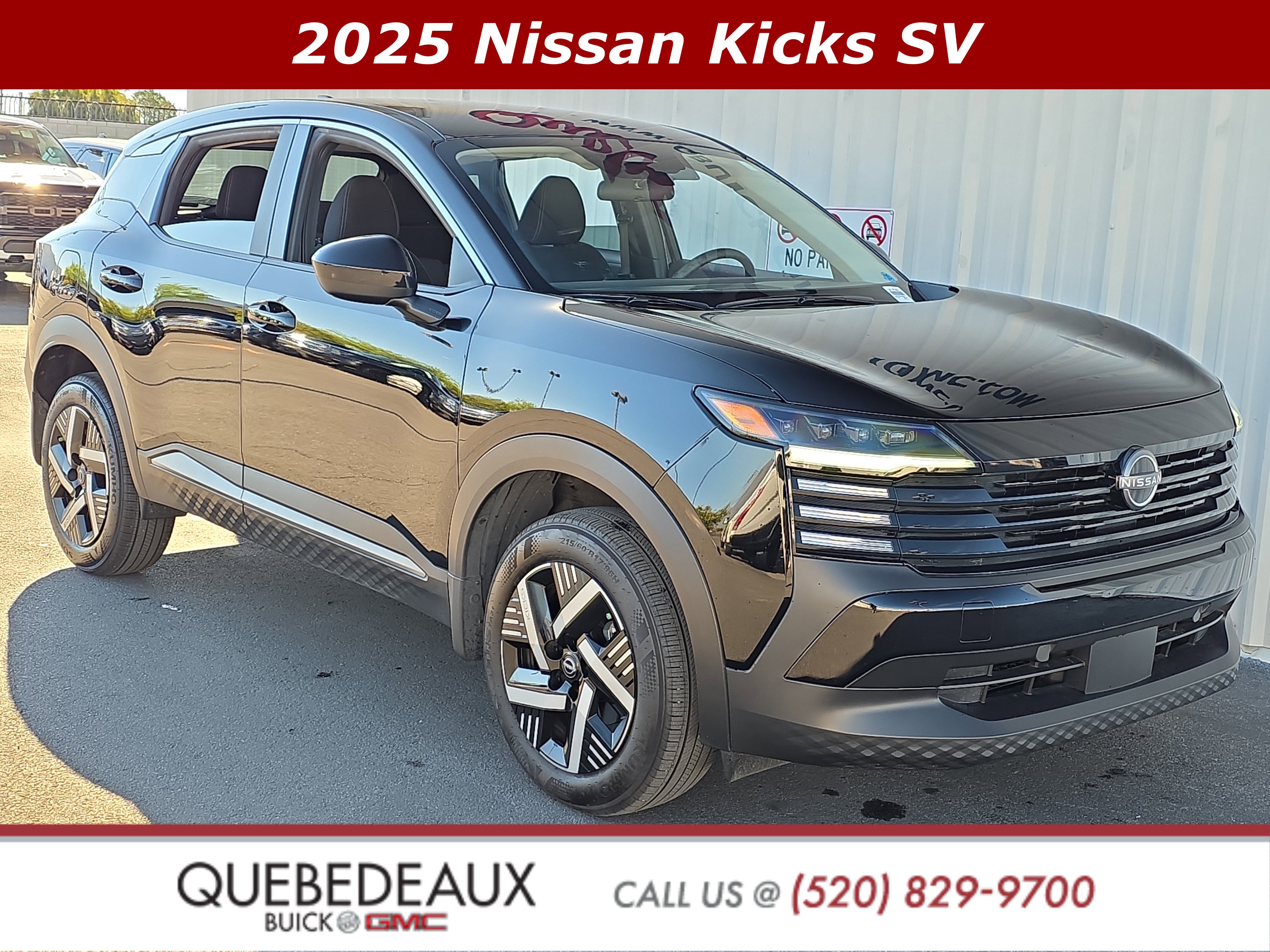 Used 2025 Nissan Kicks SV image 1