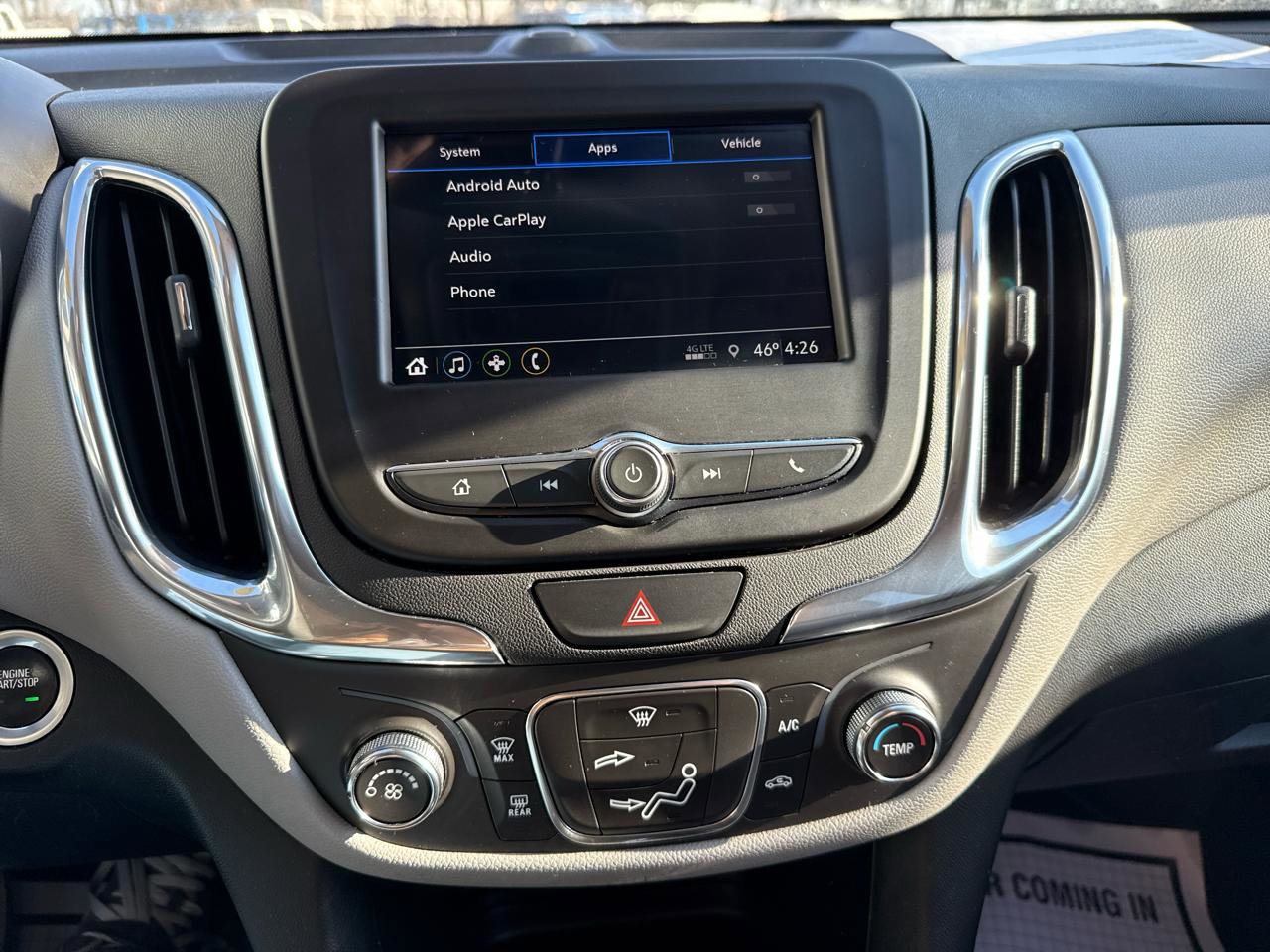 Used 2019 Chevrolet Equinox LT image 12