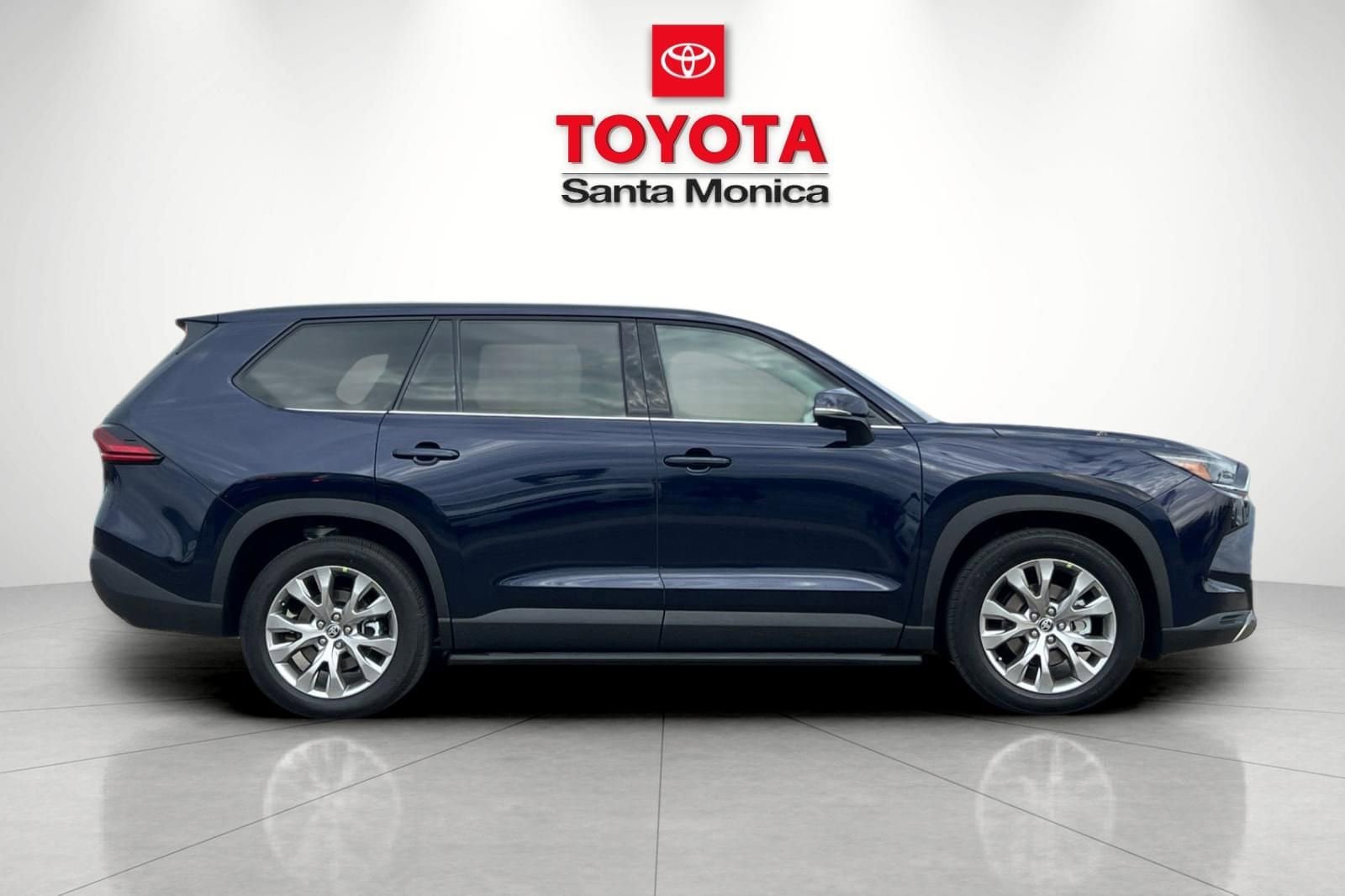 New 2026 Toyota Grand Highlander Limited image 2