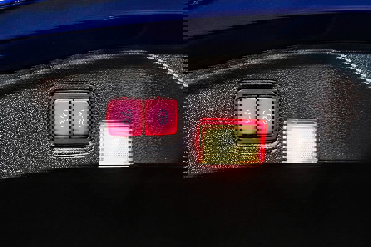 Used 2017 Mercedes-Benz C 43 AMG 4MATIC Coupe image 35