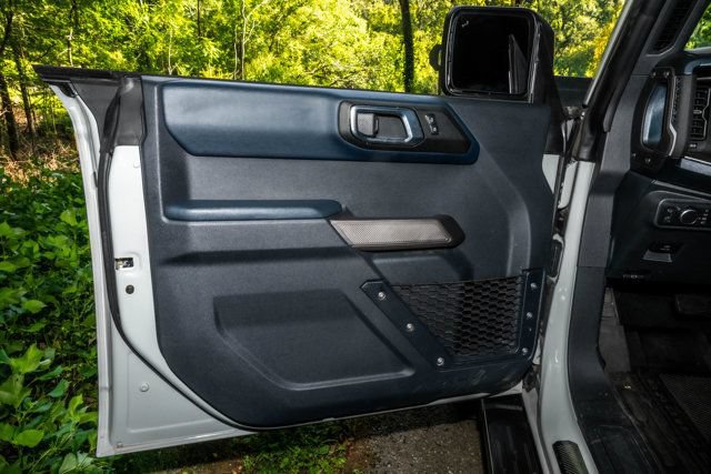 Used 2021 Ford Bronco First Edition AWD/4WD image 38