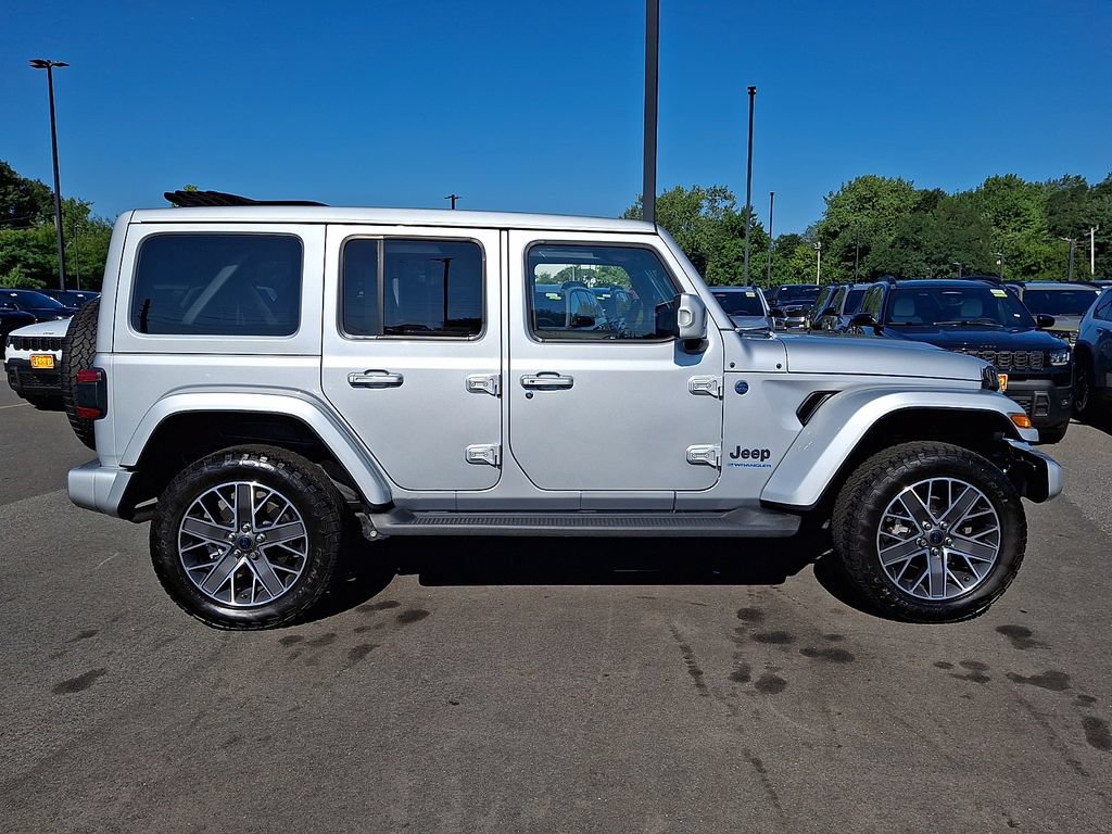 Certified 2024 Jeep Wrangler High Altitude AWD/4WD image 7
