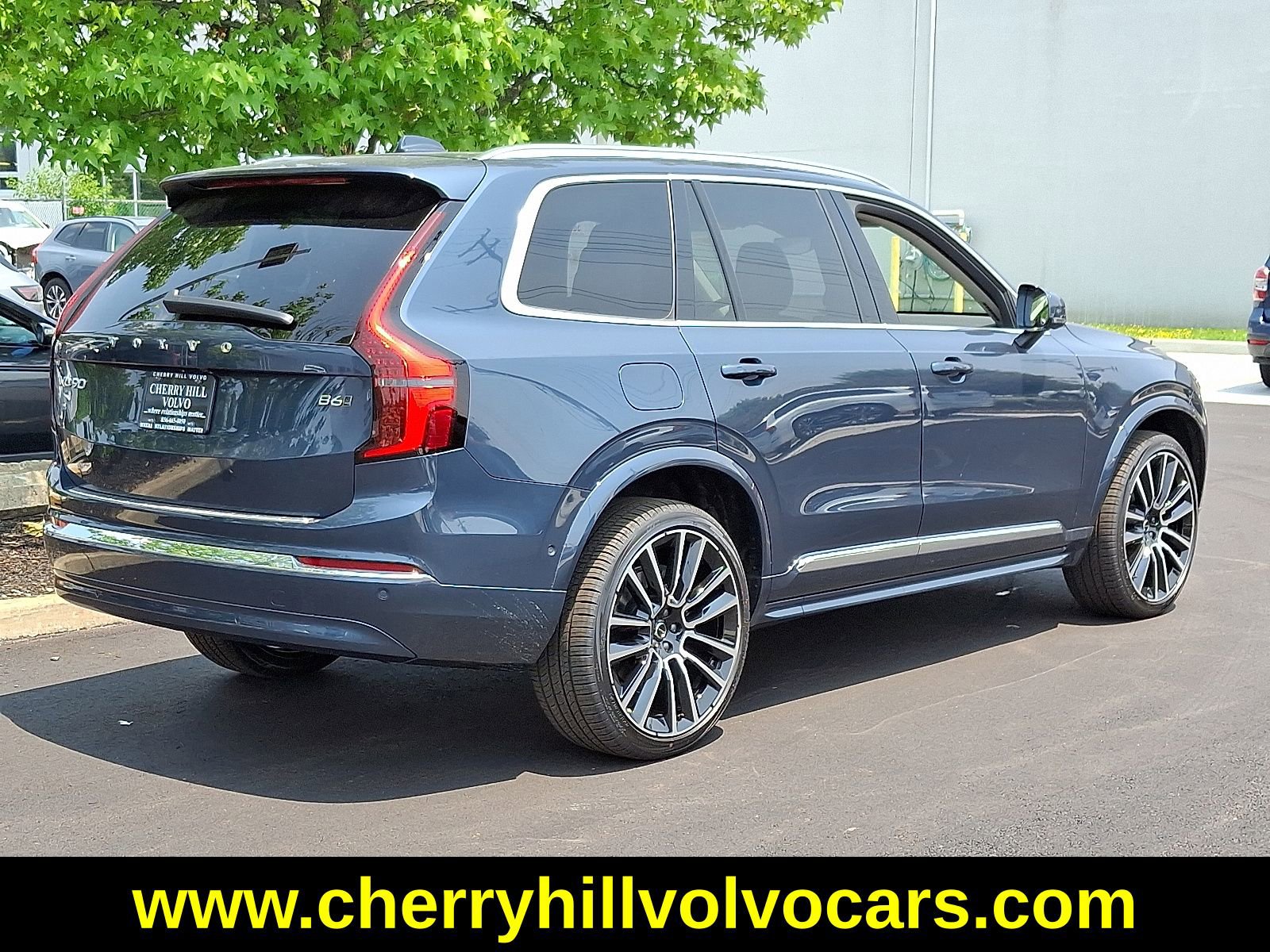 New 2025 Volvo XC90 B6 Plus w/ Protection Package Premier image 7