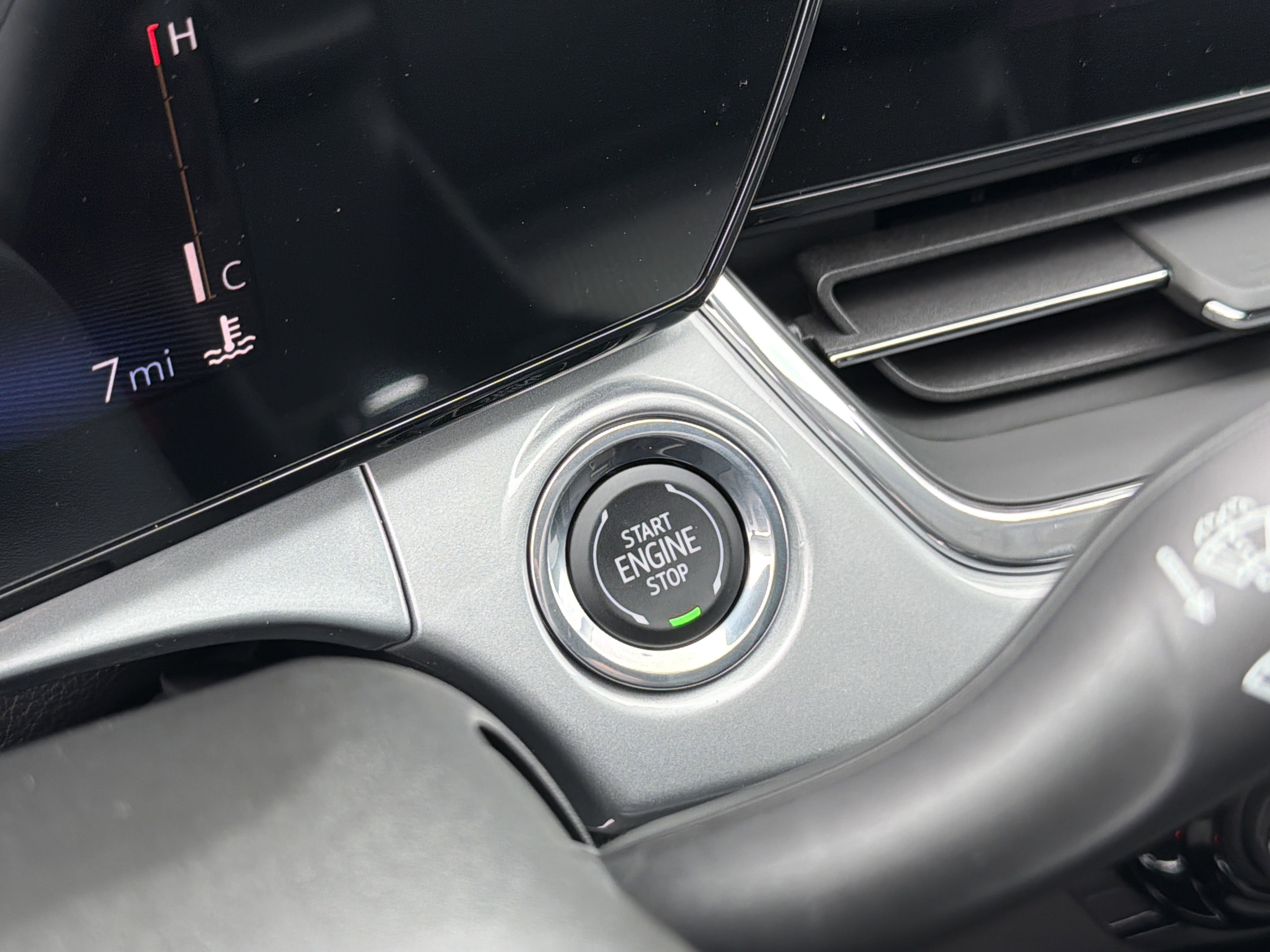 New 2026 Chevrolet Trax LT w/ Driver Confidence Package image 20