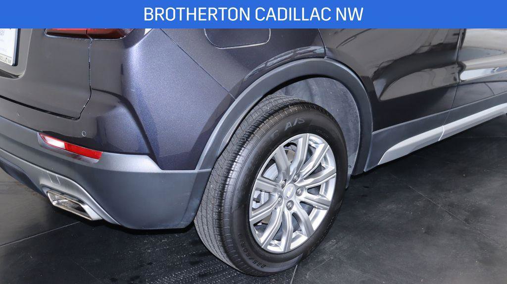 Certified 2023 Cadillac XT4 Premium Luxury image 17