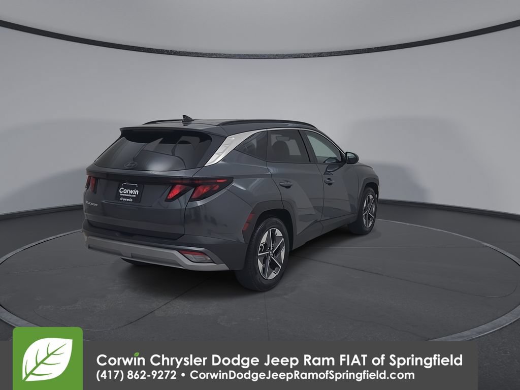 Used 2025 Hyundai Tucson SEL FWD image 14
