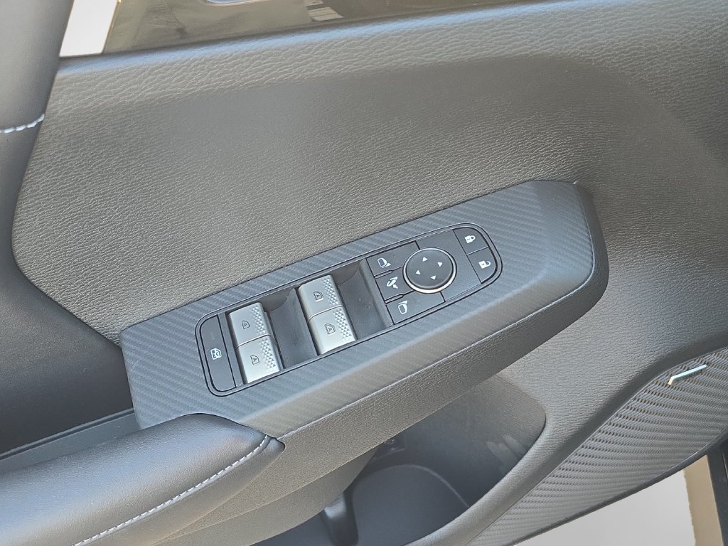 New 2026 Mitsubishi Outlander SE AWD/4WD image 14