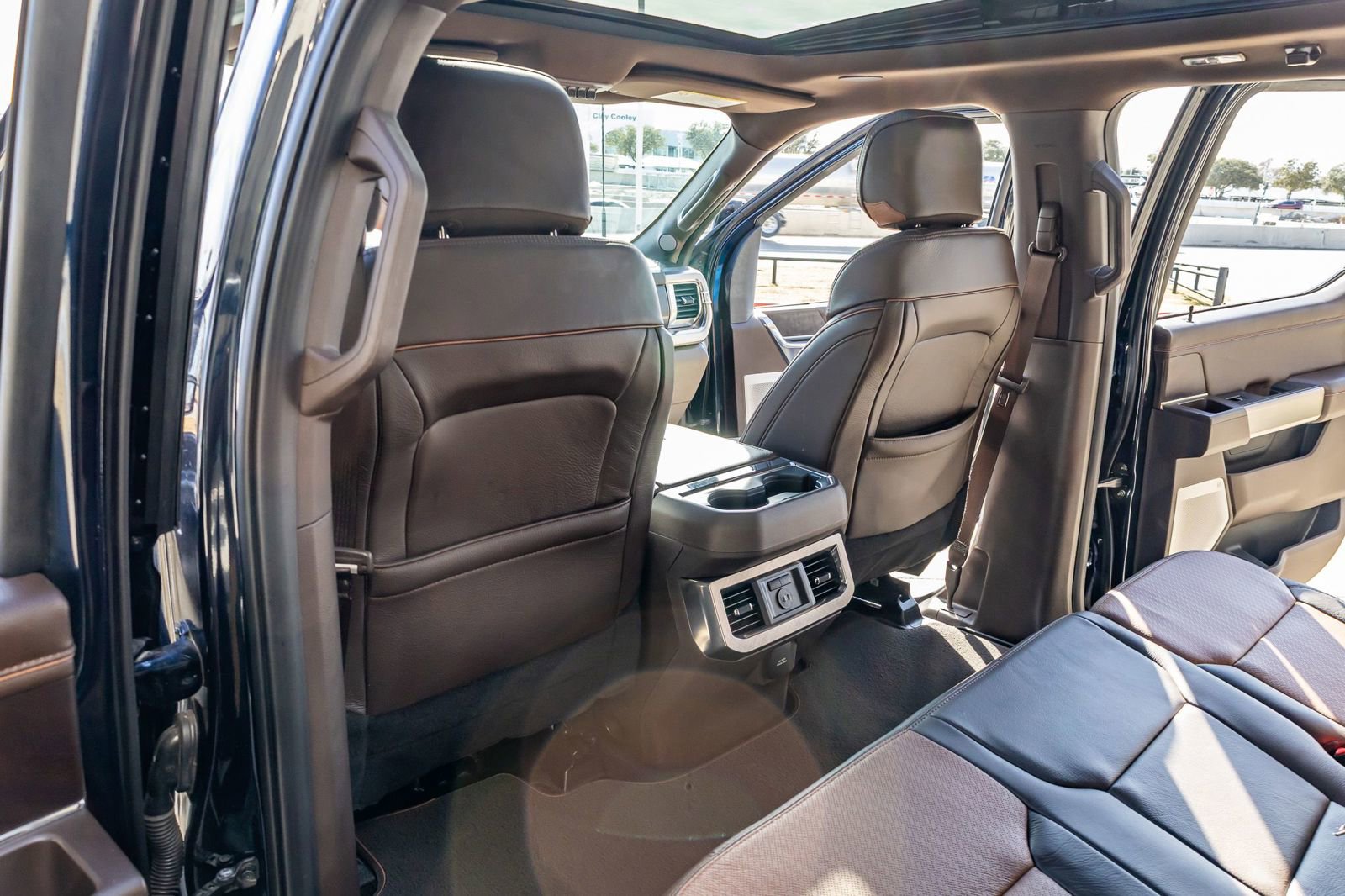 Used 2025 Ford F250 King Ranch w/ Snow Plow Prep Package image 33