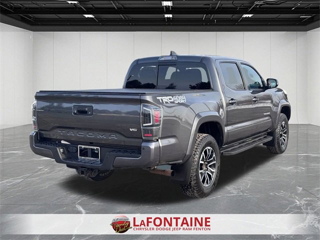 Used 2020 Toyota Tacoma TRD Sport w/ Technology Package image 5