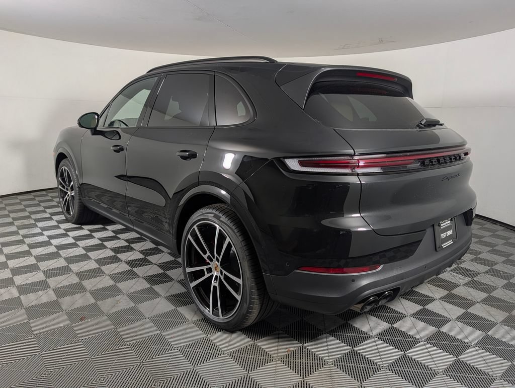 New 2026 Porsche Cayenne S AWD/4WD image 3